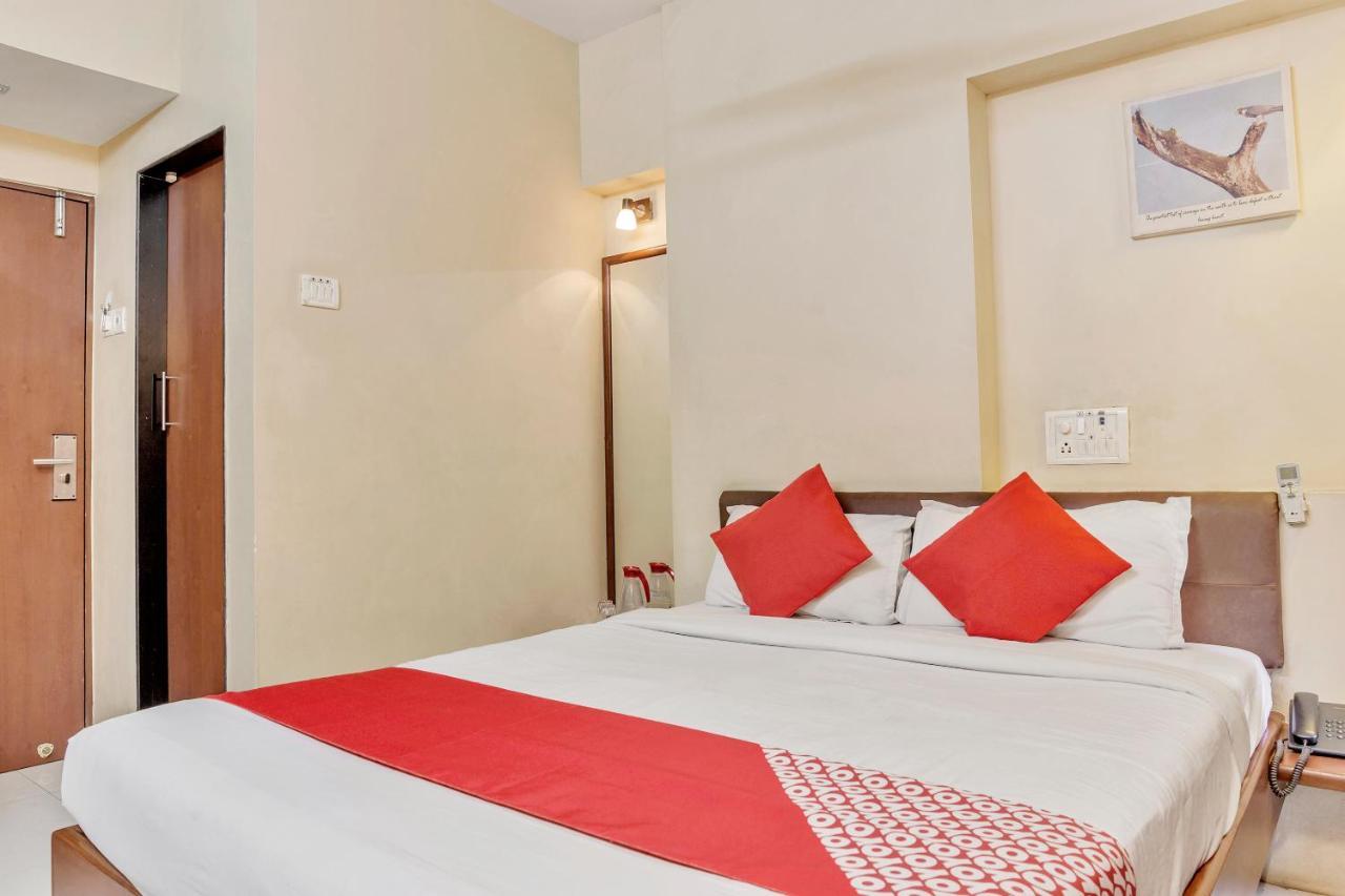 Konark Apartment Mālād Eksteriør billede