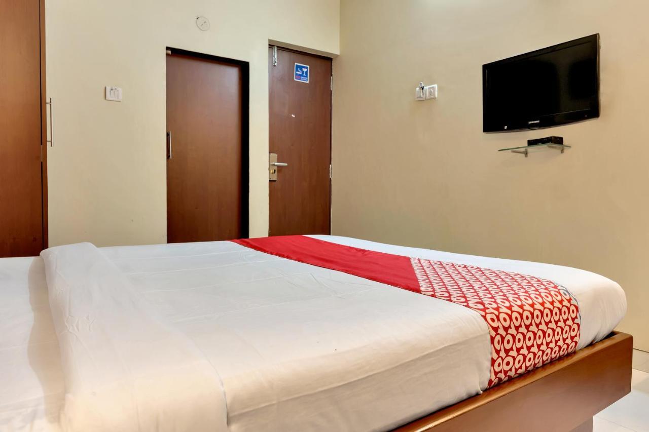 Konark Apartment Mālād Eksteriør billede